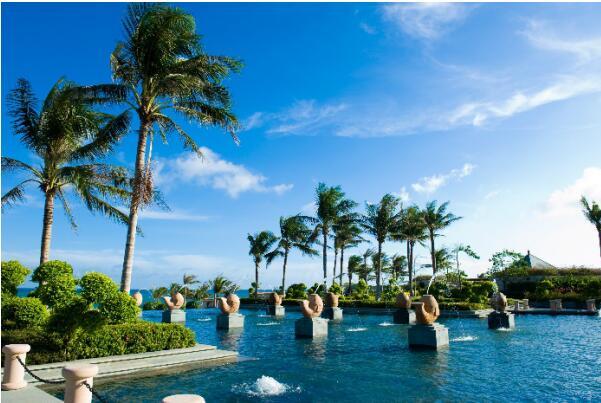 在最美的季节遇见你 尊龙凯时“上山下海”体验行